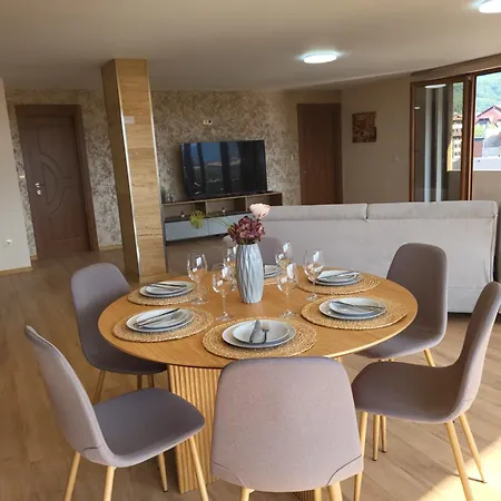 Apartamento панорамен пентхаус - кабинков лифт - 3 спални