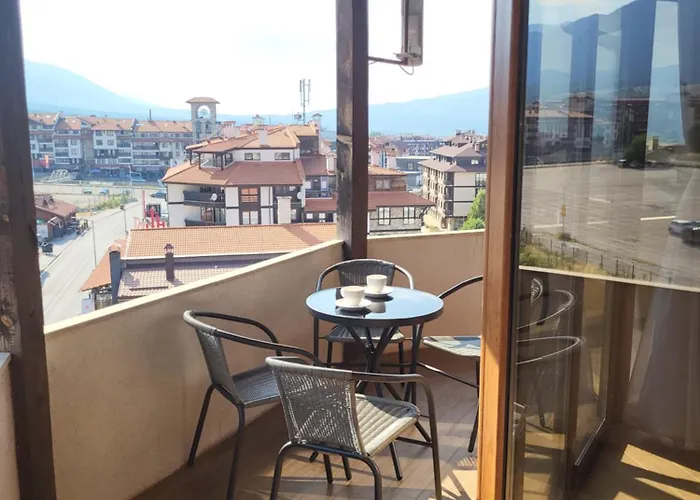 панорамен пентхаус - кабинков лифт - 3 спални アパート