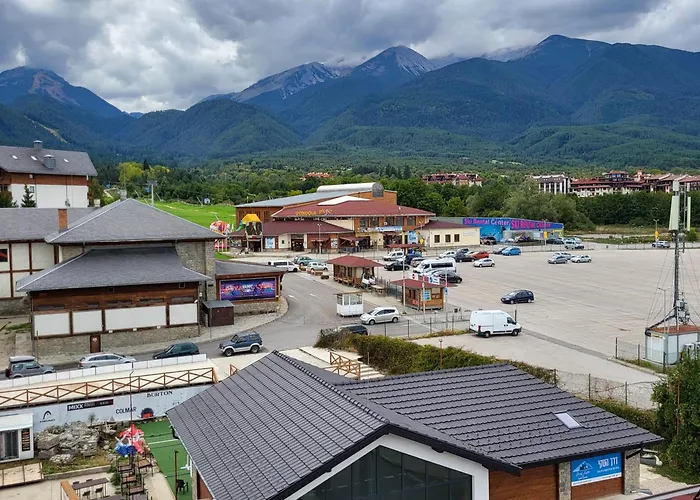 панорамен пентхаус - кабинков лифт - 3 спални *