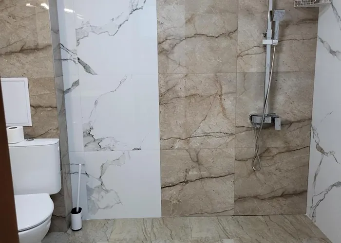 панорамен пентхаус - кабинков лифт - 3 спални バンスコ